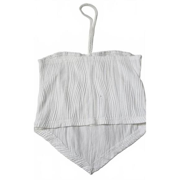 White Textured Women's Crop Top NWOT Size Small‎ - Picture 2 of 8